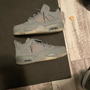 Jordan 4 KAWS